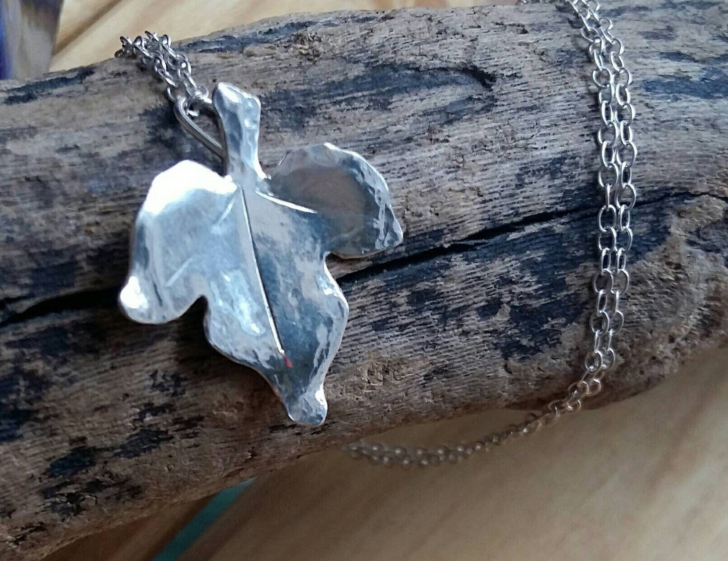 Ivy leaf necklace