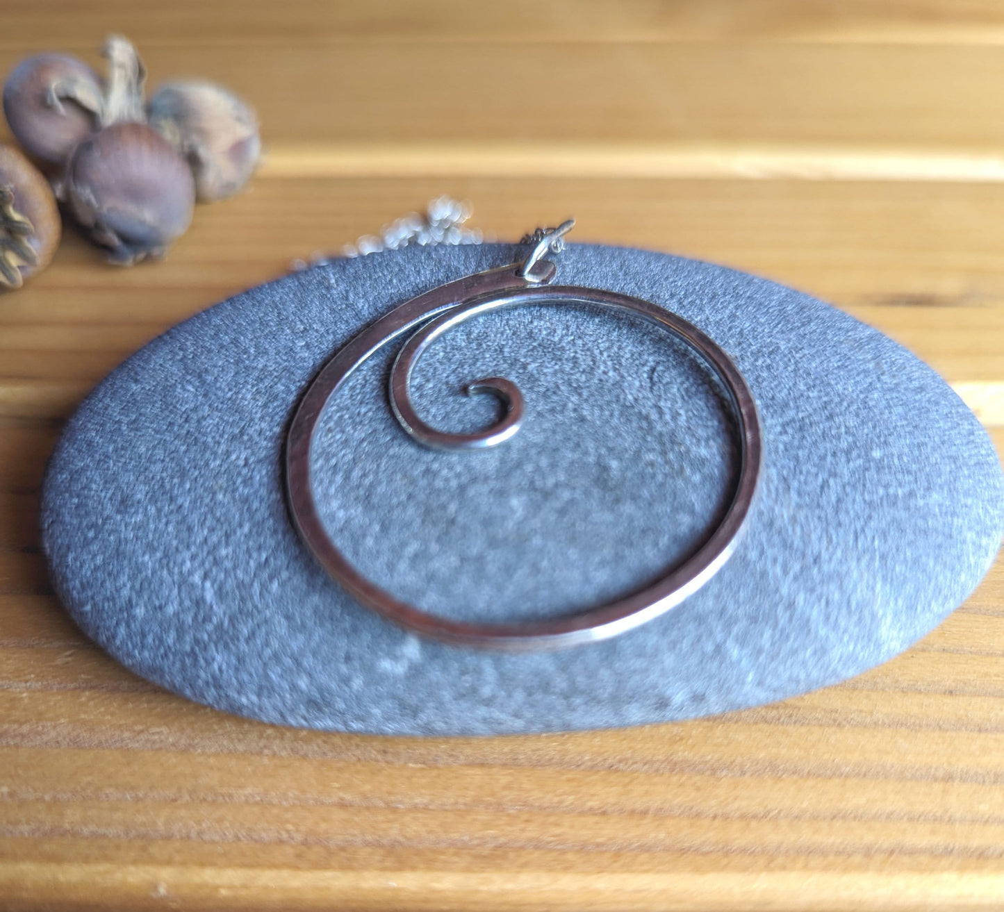Spiral necklace