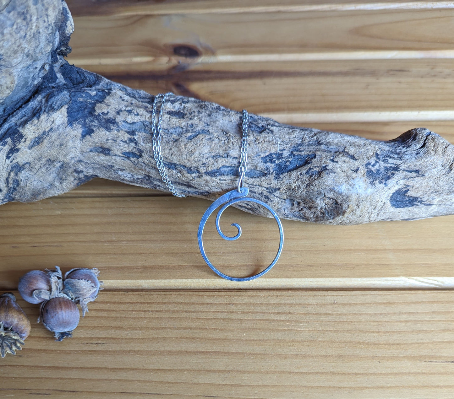 Spiral necklace