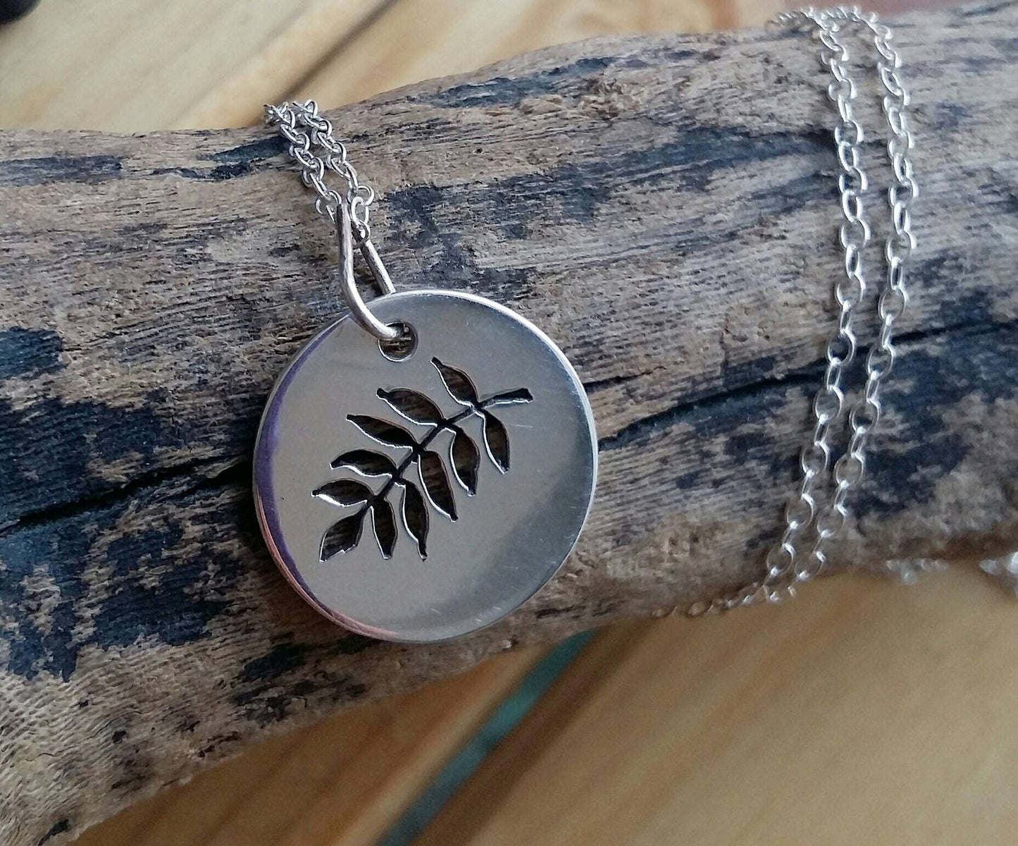 Rowan Leaf Necklace – Courage, Protection, Divination