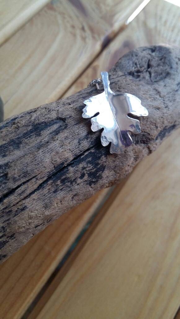 Hawthorn Leaf Necklace – Fertility, Protection, Love