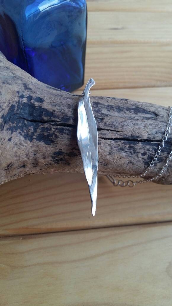 Willow Leaf Necklace – Rebirth, Vitality, Divination