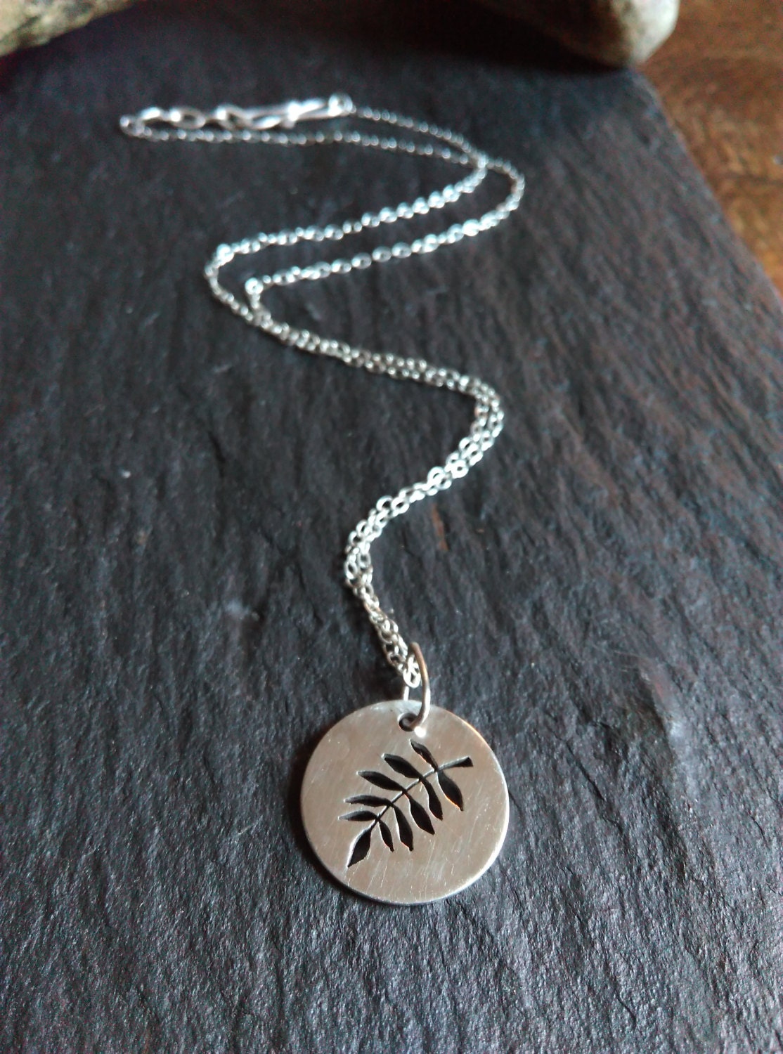 Rowan Leaf Necklace – Courage, Protection, Divination